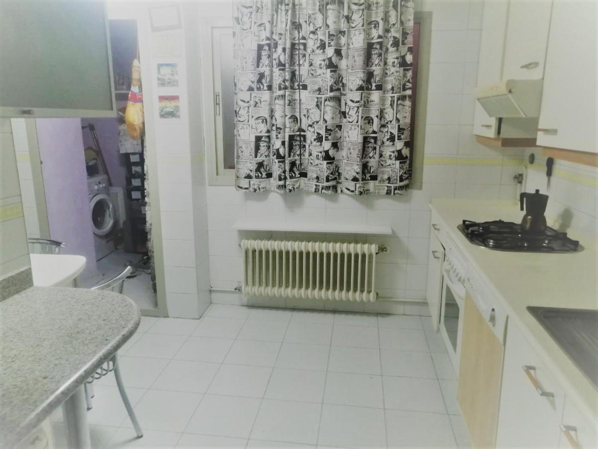 Habitación Caja Mágica Madri Exterior foto