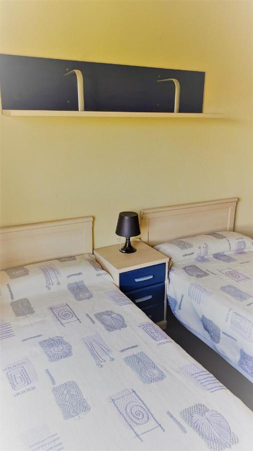 Habitación Caja Mágica Madri Exterior foto