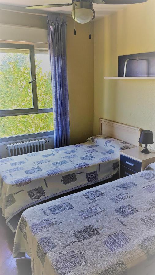 Habitación Caja Mágica Madri Exterior foto
